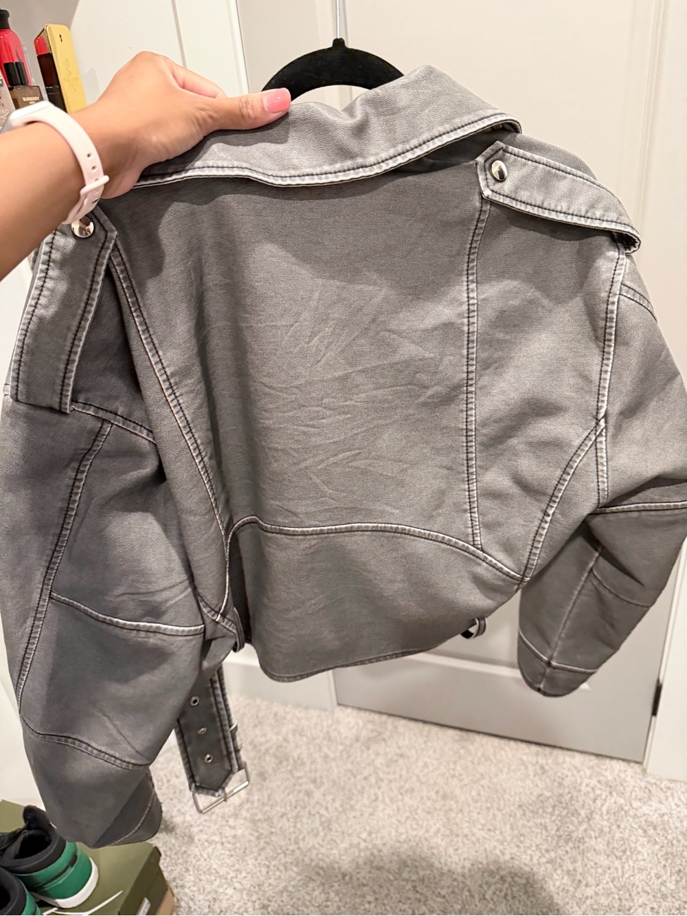 Women’s Grey Cropped Leather Jacket